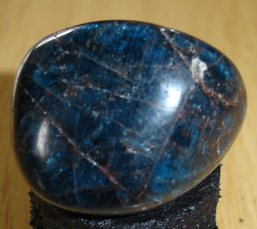 Apatite - Polie - 30 x 24 x 22 mm