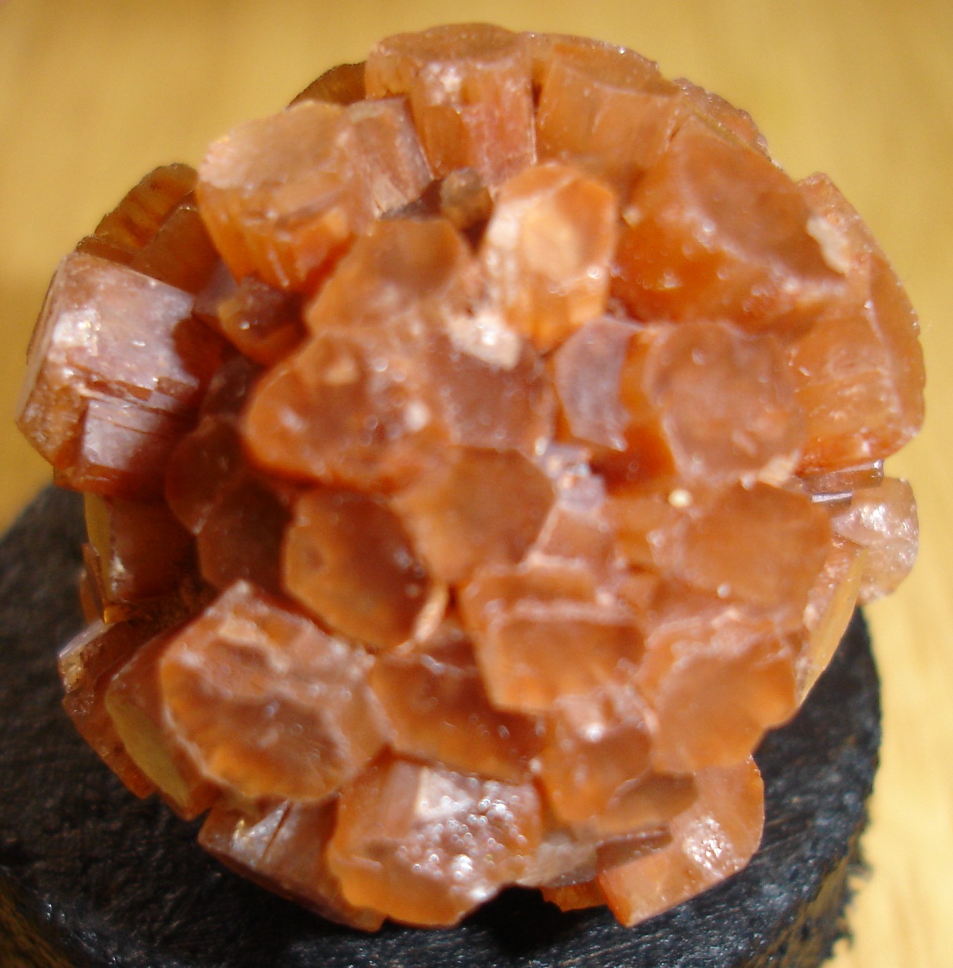 Aragonite - Brute - 33 x 30 x 32 mm