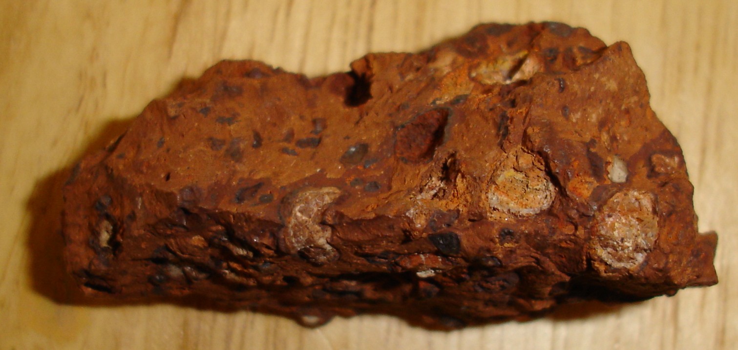 Bauxite Brute - 54 x 30 x 24 mm