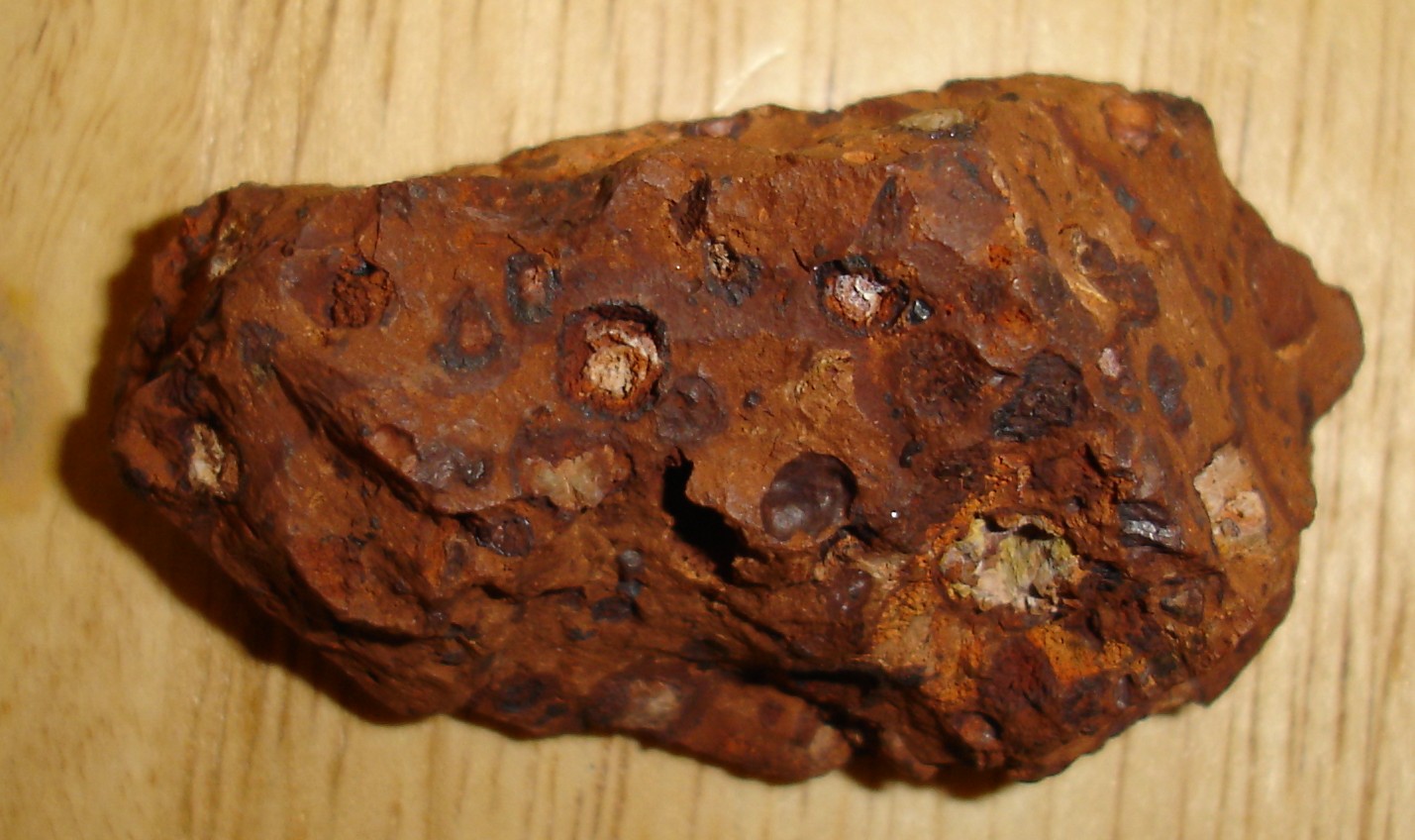 Bauxite Brute - 54 x 30 x 24 mm