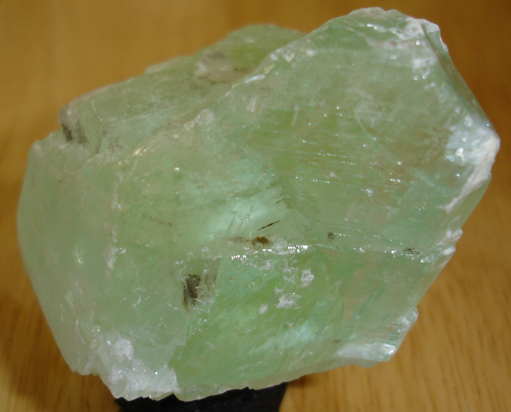 Calcite-Verte-Brute-50x42x36mm