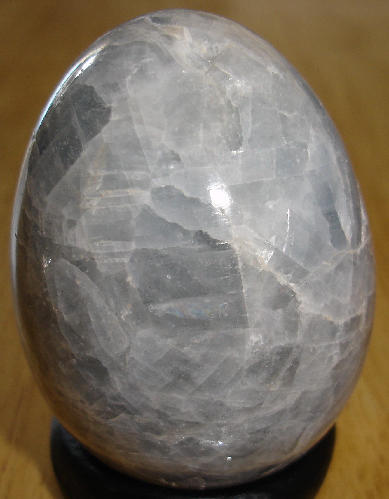 Calcite-bleue-Oeuf-117gr-69x50mm