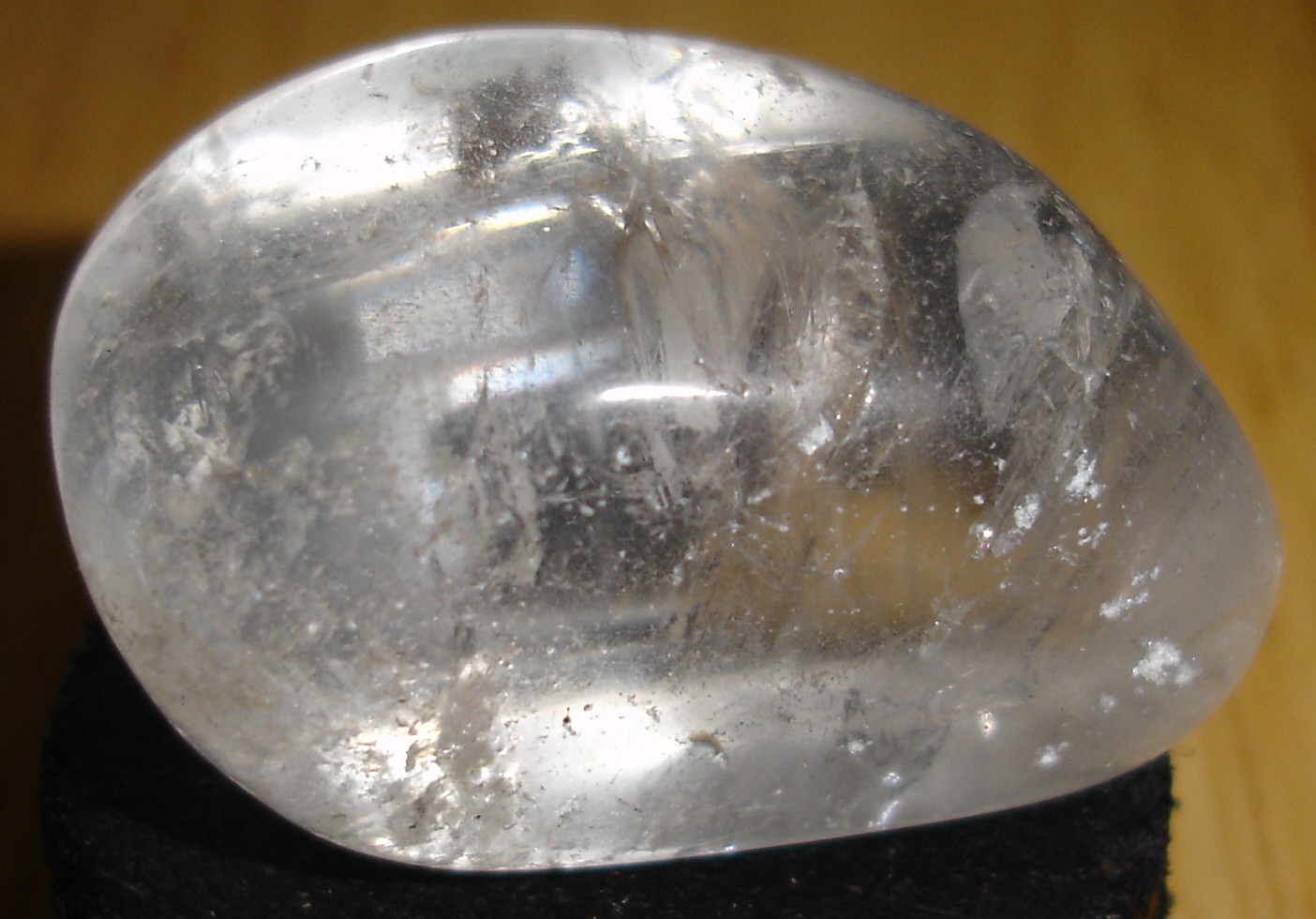 Cristal-de-Roche-Poli-24x40x24mm