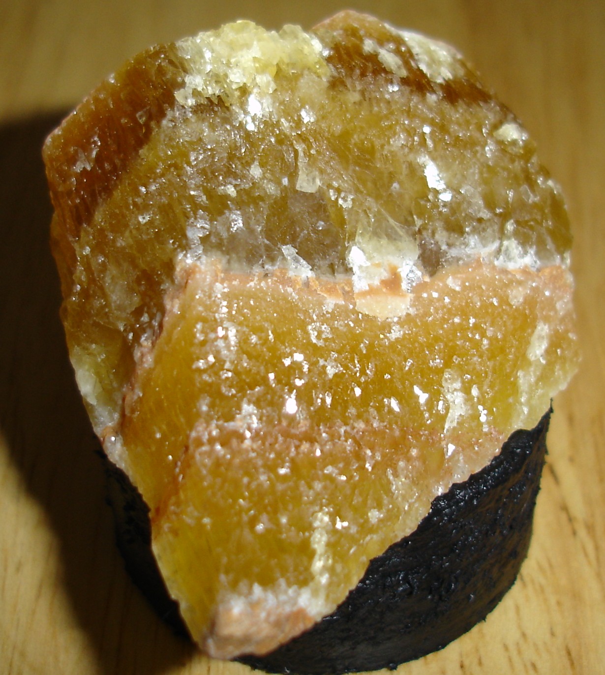 Onyx-Brut-Bresil-Minas-Gerais-43x48x28mm